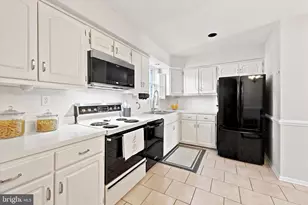 736 Village Ln., Pottstown, PA 19464 - Photo 6