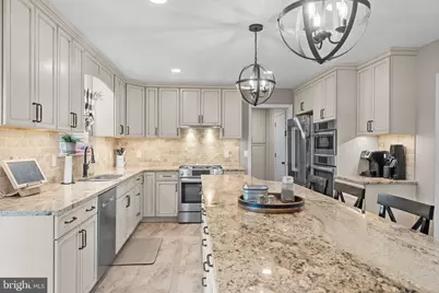 204 Summerwind Lane, Harleysville, PA 19438 - Photo 4