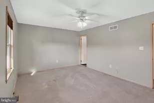 562 Susan Dr, King of Prussia, PA 19406 - Photo 18