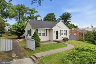 2018 Roy Ave, Abington, PA 19001 - Photo 2