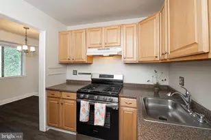 823 Meadowview Ln, Mont Clare, PA 19453 - Photo 14