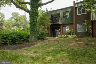 823 Meadowview Ln, Mont Clare, PA 19453 - Photo 18