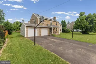 514 Summit Ave, Fort Washington, PA 19034 - Photo 2