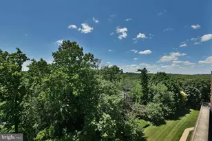100 Breyer Dr, Elkins Park, PA 19027 - Photo 18
