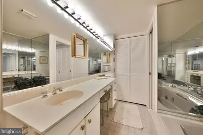 100 Breyer Drive #6-C, Elkins Park, PA 19027 - Photo 32