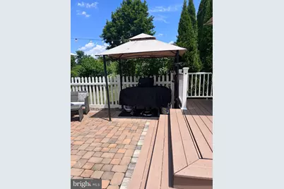677 Honeysuckle Way, Pennsburg, PA 18073 - Photo 28
