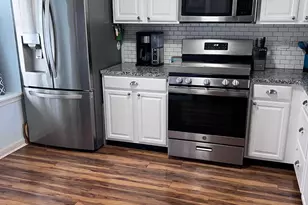 677 Honeysuckle Way, Pennsburg, PA 18073 - Photo 12