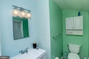 277 Edwards Dr, King of Prussia, PA 19406 - Photo 22