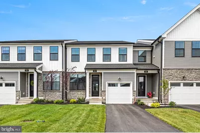 352 Aspen Way, King of Prussia, PA 19406 - Photo 2