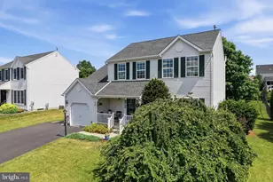 504 Ash Ct, Telford, PA 18969 - Photo 4