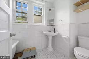 19 N Roberts Rd, Bryn Mawr, PA 19010 - Photo 10