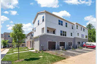 1883 Arbor Place Drive #86B, Norristown, PA 19401 - Photo 4