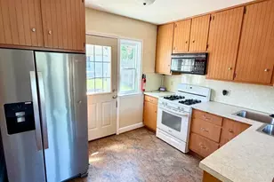1421 Cherry Ln, Pottstown, PA 19464 - Photo 22