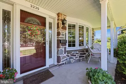2229 Oakwyn Road, Lafayette Hill, PA 19444 - Photo 2