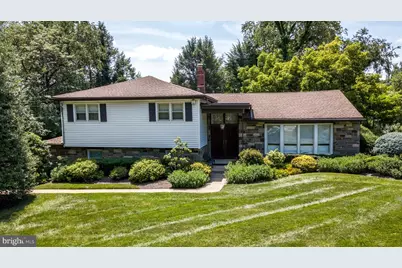 616 Oak Shade Avenue, Elkins Park, PA 19027 - Photo 1
