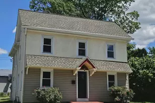 27 N Front St, Souderton, PA 18964 - Photo 2