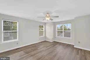 324 W Walnut St, North Wales, PA 19454 - Photo 4
