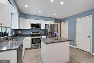 105 Elio Cir, Royersford, PA 19468 - Photo 10