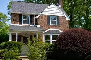 1516 Surrey Ln, Wynnewood, PA 19096 - Photo 2