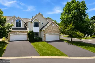 219 Birkdale Dr, Blue Bell, PA 19422 - Photo 2