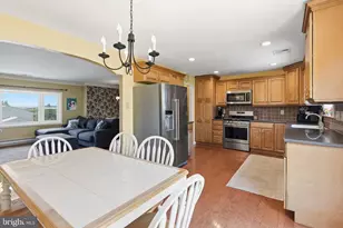 1507 Oakdale Dr, Pottstown, PA 19464 - Photo 12