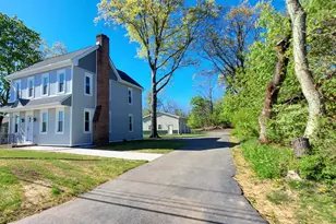 128 Maugers Mill Rd, Pottstown, PA 19464 - Photo 2