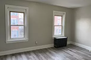706 Chain St, Norristown, PA 19401 - Photo 12