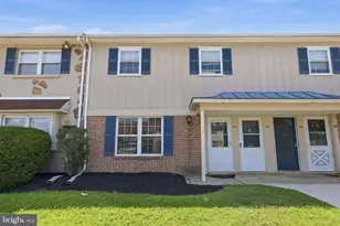 42 Kearney Dr, North Wales, PA 19454 - Photo 1