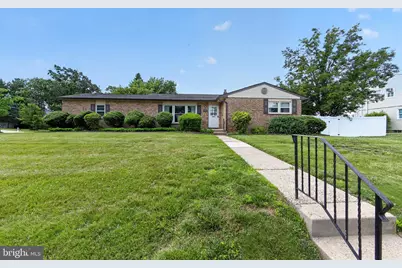 622 Apache Lane, Plymouth Meeting, PA 19462 - Photo 2