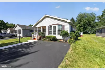118 Dyer Court, Royersford, PA 19468 - Photo 2