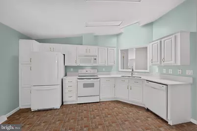 605 Village Way, Royersford, PA 19468 - Photo 18