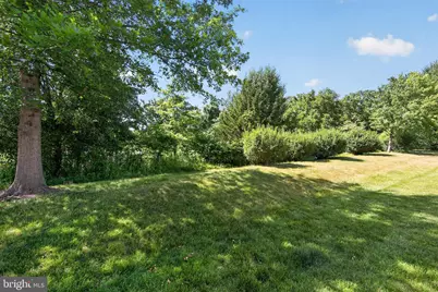 605 Village Way, Royersford, PA 19468 - Photo 6