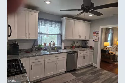 135 Summit Avenue, Willow Grove, PA 19090 - Photo 12