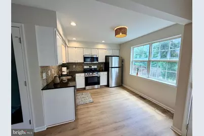 1422 Oxford Circle, Lansdale, PA 19446 - Photo 2