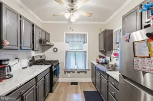 171 N York St, Pottstown, PA 19464 - Photo 6