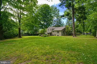 1070 Blue Rock Lane, Blue Bell, PA 19422 - Photo 8