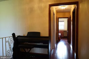 1104 Gainsboro Rd, Bala Cynwyd, PA 19004 - Photo 6