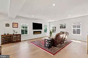 1024 Miles Ct, Cheltenham, PA 19012 - Photo 12