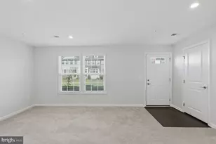 247 Madison Ln, Harleysville, PA 19438 - Photo 6
