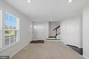 247 Madison Ln, Harleysville, PA 19438 - Photo 8