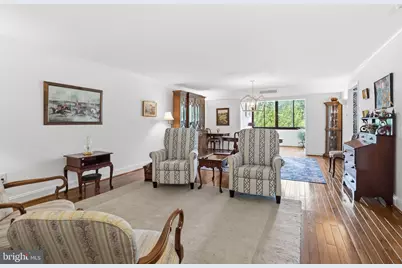 930 W Montgomery Avenue #304, Bryn Mawr, PA 19010 - Photo 2