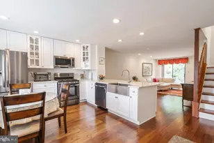 2074 Yorktown S, West Norriton, PA 19403 - Photo 8