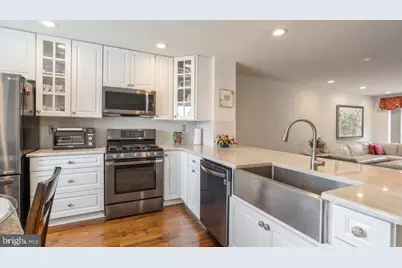 2074 Yorktown S, West Norriton, PA 19403 - Photo 6