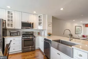 2074 Yorktown S, West Norriton, PA 19403 - Photo 6