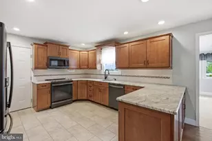 1595 Old Skippack Rd, Harleysville, PA 19438 - Photo 18