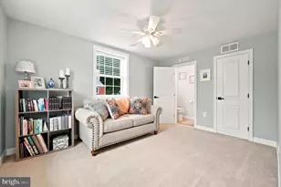 19 Newington Dr, Hatboro, PA 19040 - Photo 16