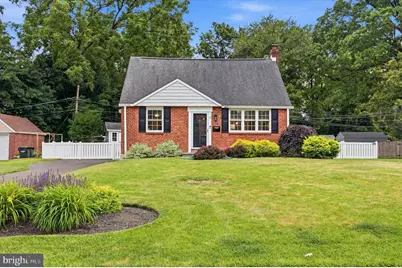 19 Newington Drive, Hatboro, PA 19040 - Photo 1