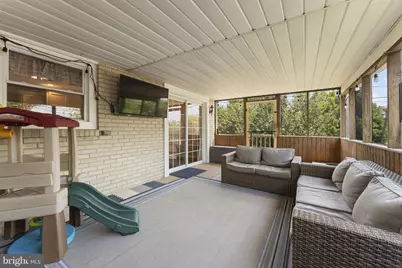 314 E Logan Street, Norristown, PA 19401 - Photo 16