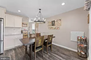314 E Logan St, Norristown, PA 19401 - Photo 10