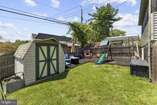314 E Logan St, Norristown, PA 19401 - Photo 34